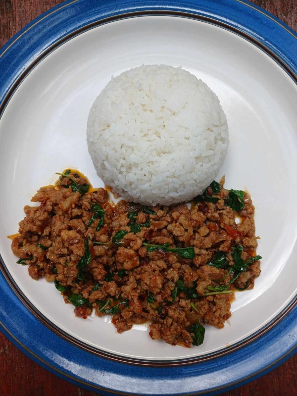 Chilli & Basil on Rice ผัดกะเพราหมูสับ